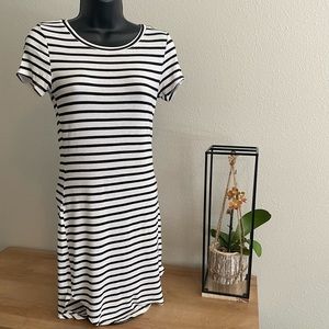 HEART HIPS DRESS